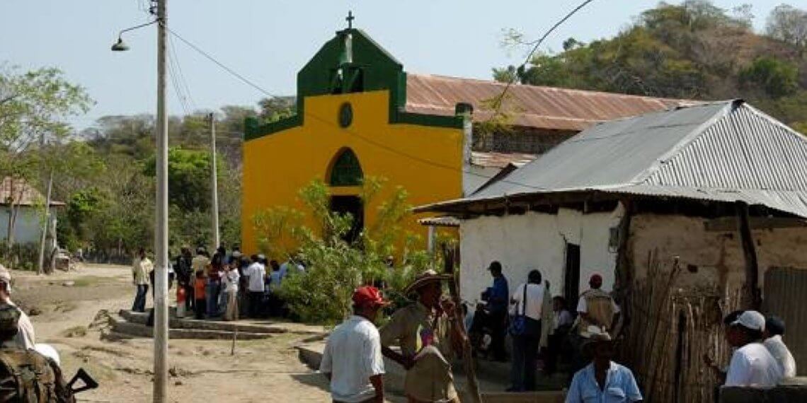 Miedo y confusión en el corregimiento de El Salado (Bolívar).